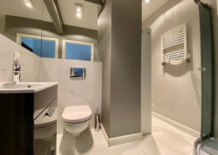 Flat Triton Park Apartment